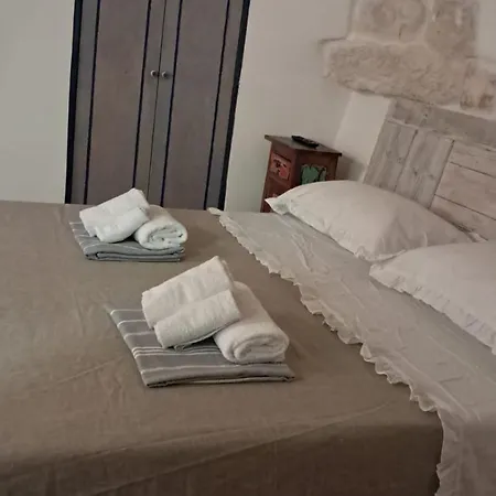Nyaraló Trulli Camaris *