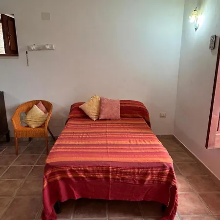 Trulli Camaris Vakantiehuis Ceglie Messapica