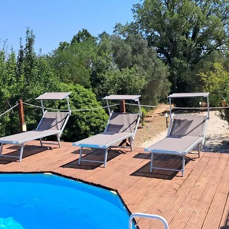 Trulli Camaris * Челье-Мессапика